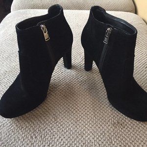 Black suede Rockport booties size 7M